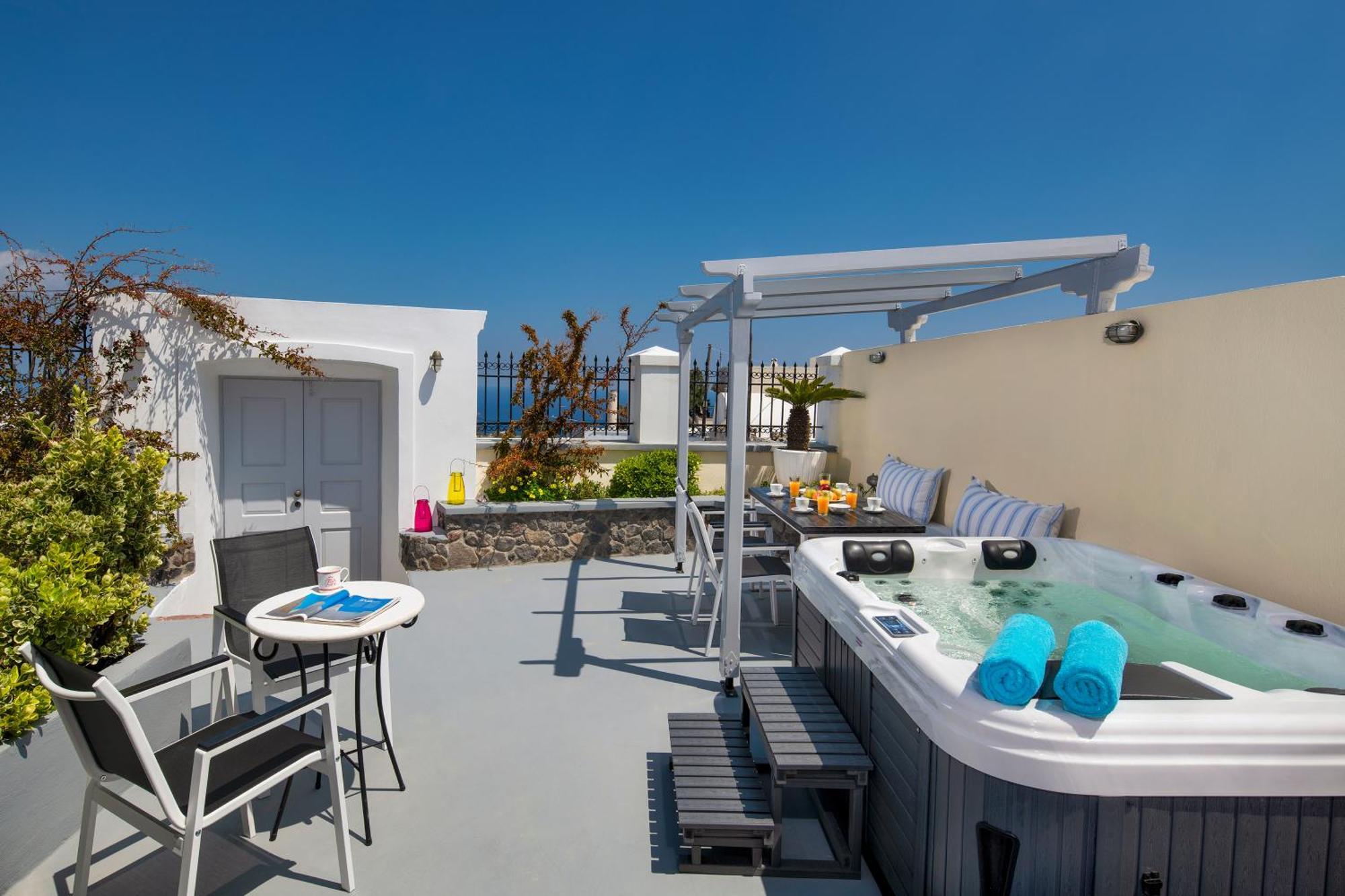 Апартаменты Day One Fira Mansion Экстерьер фото